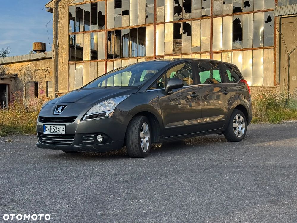 Peugeot 5008 2013 photo 4