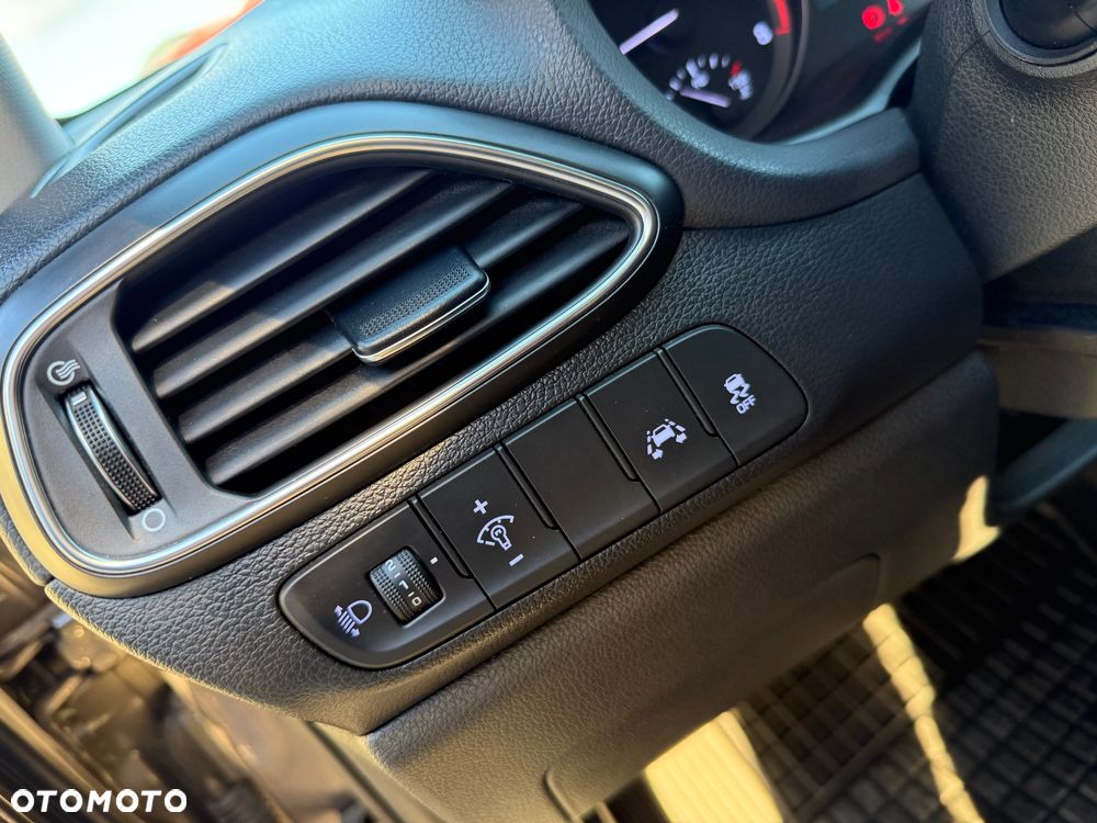 Hyundai i30 1.4 Style - 18