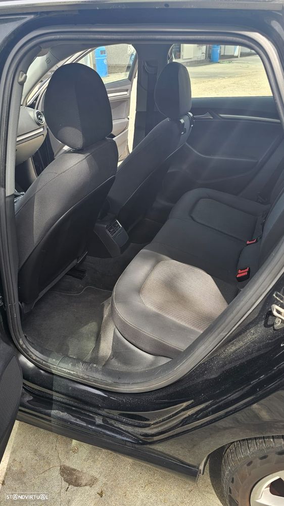 Audi A3 Sportback 1.6 TDI S-line - 10