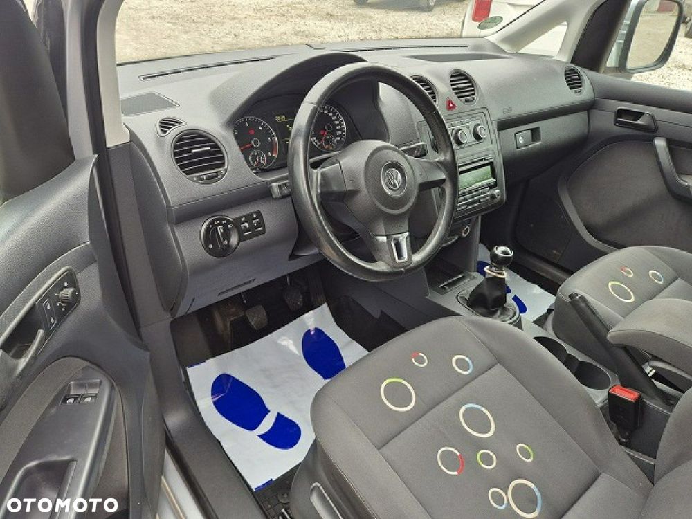 Volkswagen Caddy - 12