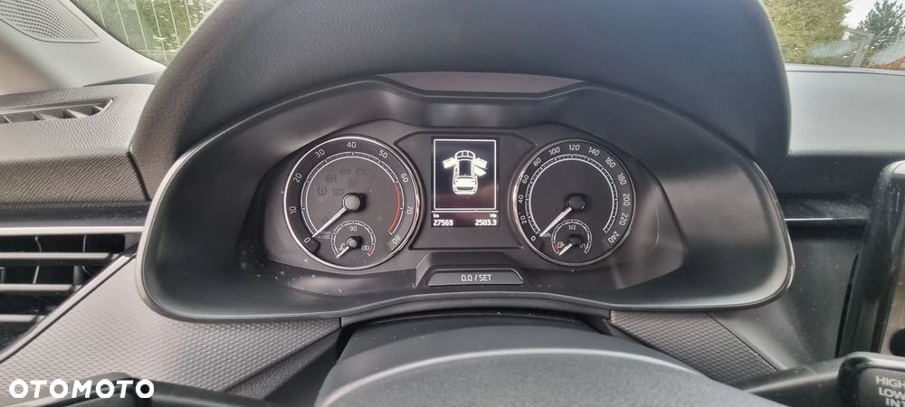 Skoda Kamiq 1.0 TSI Ambition - 8