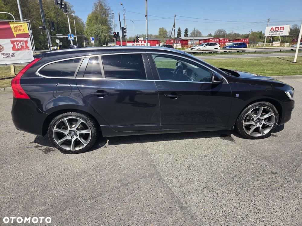 Volvo V60 D4 Drive-E Kinetic - 2