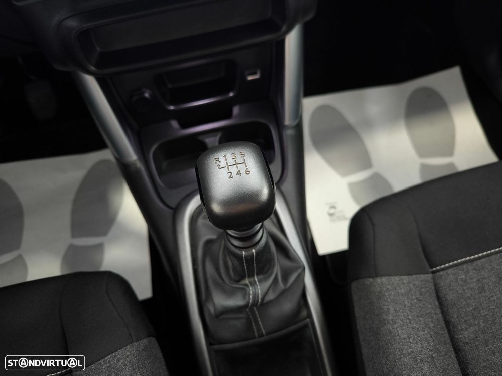 Citroën C3 Aircross 1.2 PureTech C-Series - 15