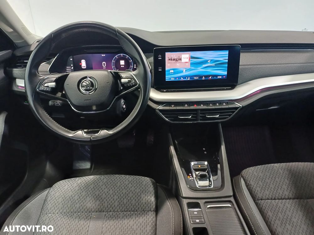 Skoda Octavia 2.0 TDI DSG Style - 8