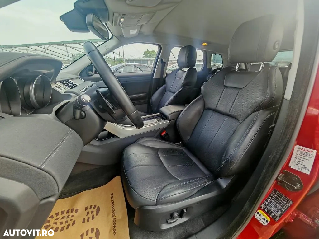 Land Rover Range Rover Evoque - 12