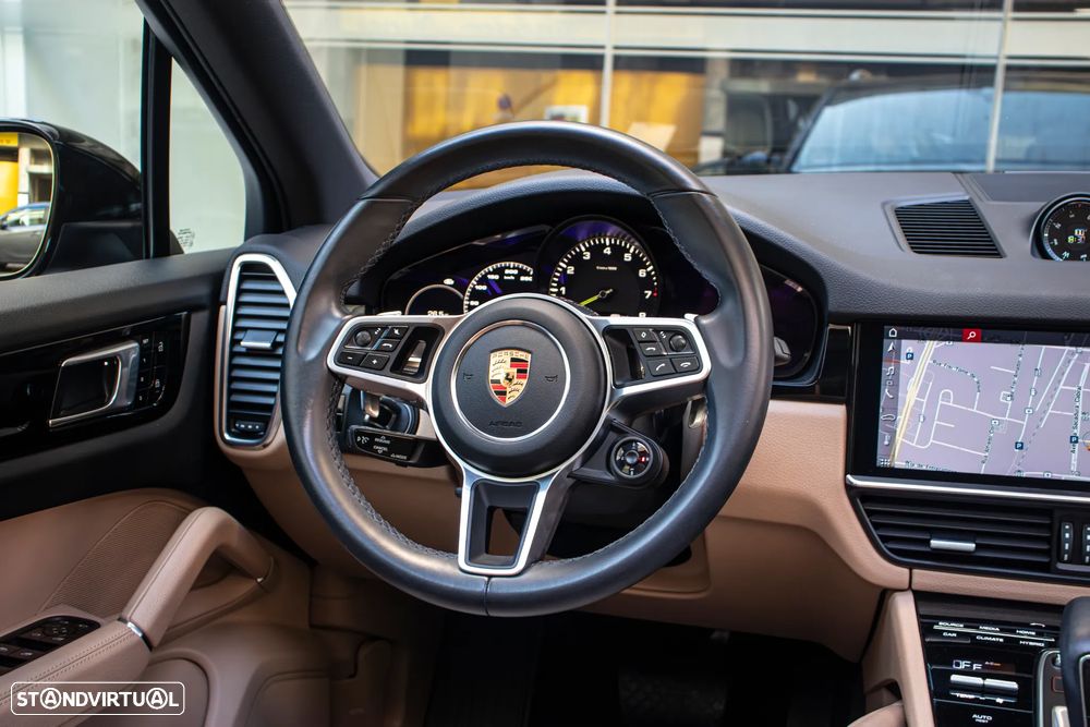 Porsche Cayenne E-Hybrid - 15