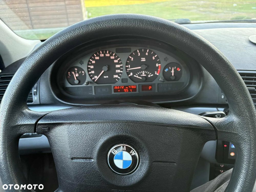 BMW Seria 3 - 10