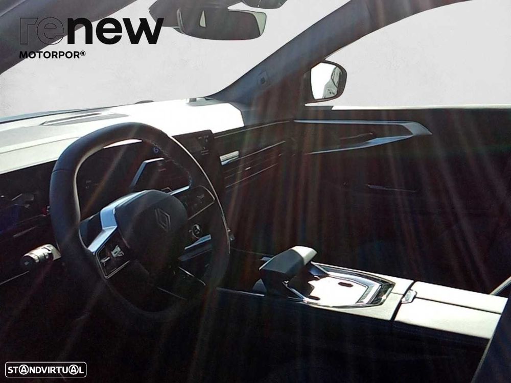 Renault Austral 1.3 Mild Hybrid Esprit Alpine Auto - 12