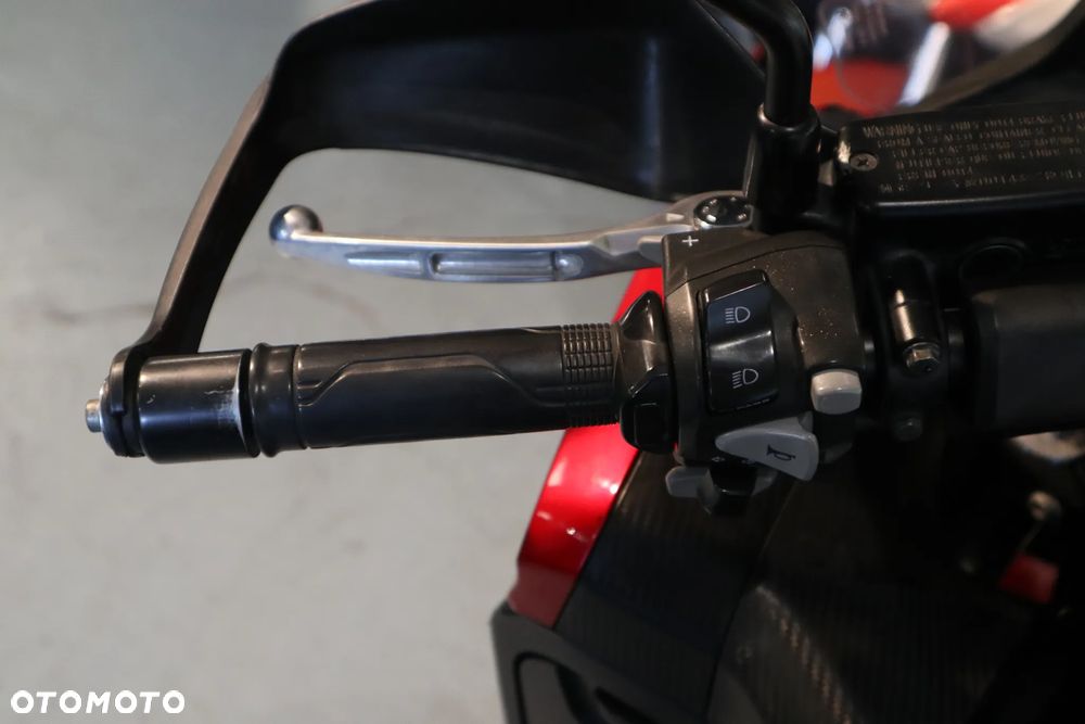 Honda NC - 16