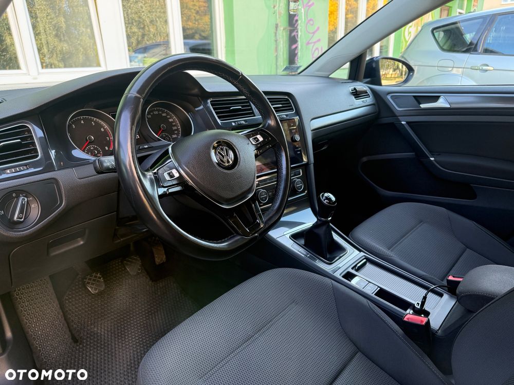 Volkswagen Golf 1.5 TSI BMT Comfortline - 11