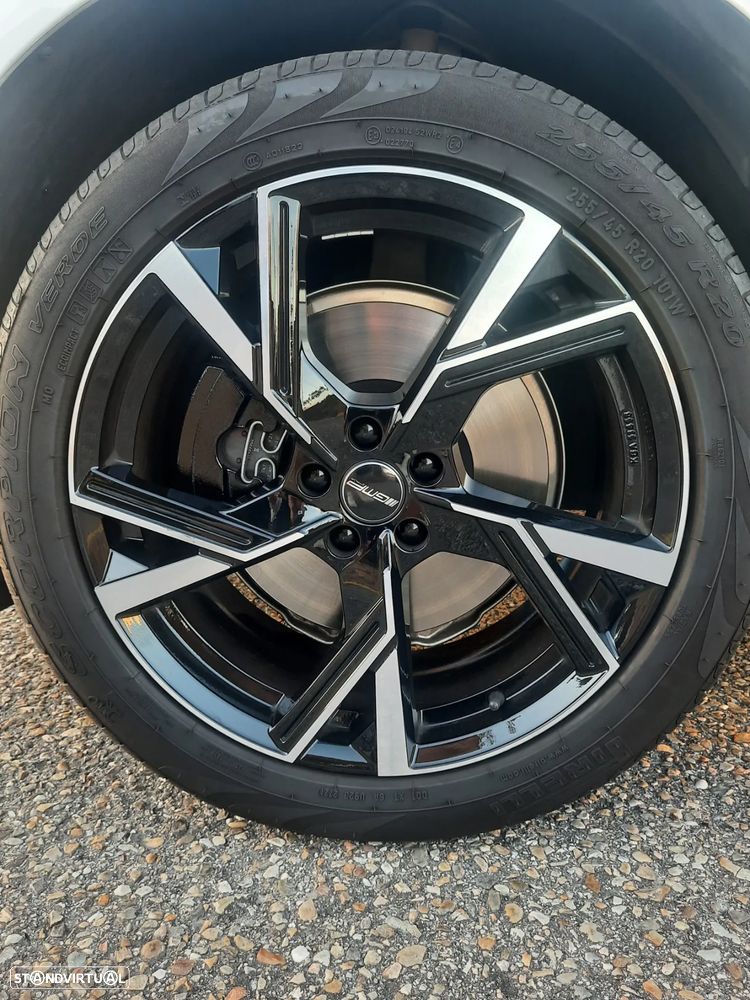 Volvo XC 60 2.0 B5 R-Design AWD - 13