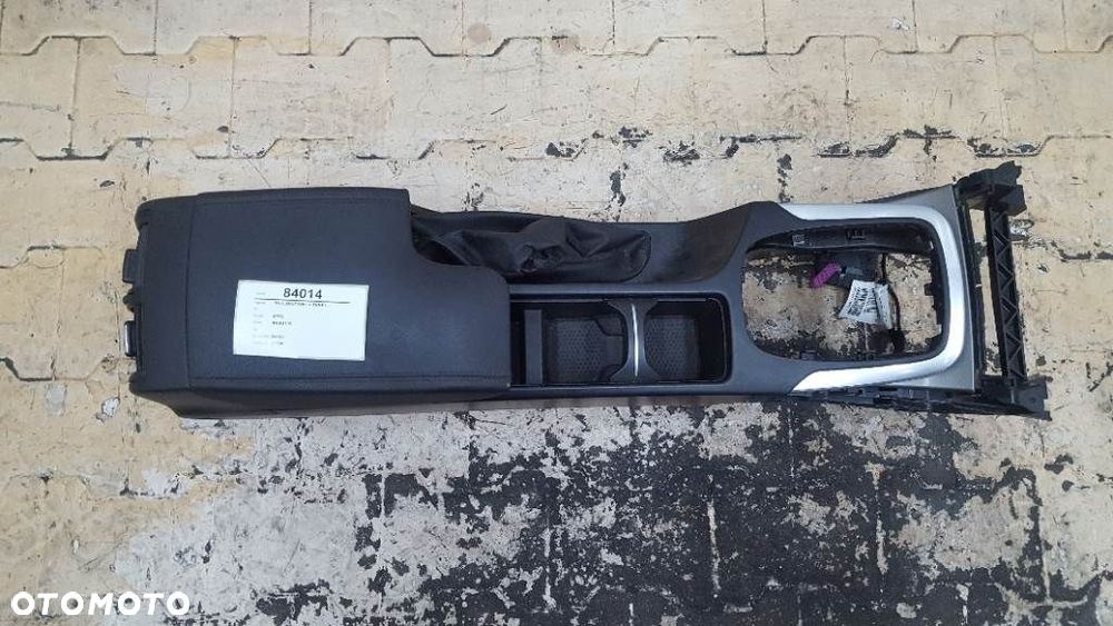 PODŁOKIETNIK TUNEL CZARNY OPEL INSIGNIA A EUROPA SKÓRA - 2