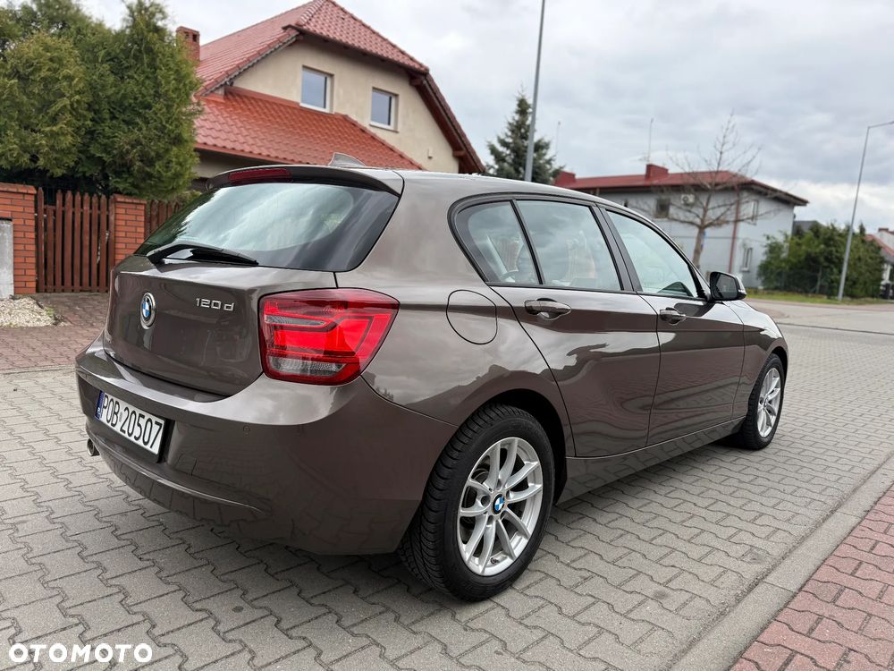 BMW Seria 1 120d - 5
