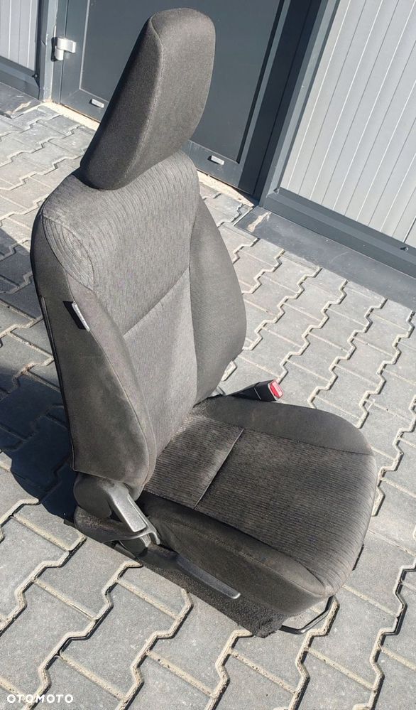 Fotel prawy pasażera przedni przód SUZUKI BALENO II 15- - 3