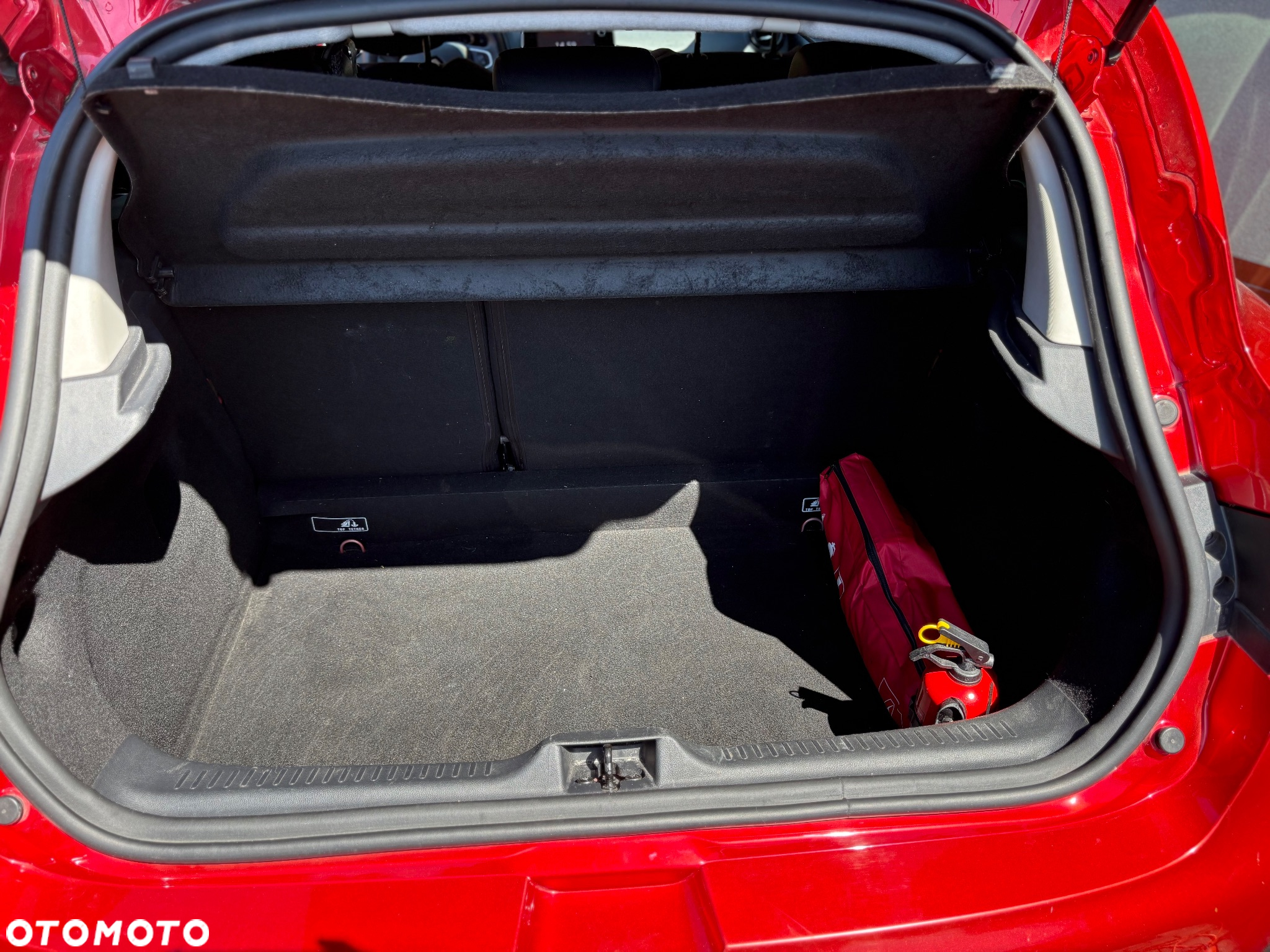 Renault Clio - 11