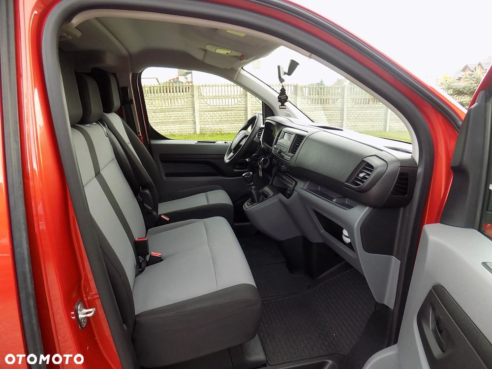 Opel Vivaro Kombi 2.0 CDTI Extra Long 2,8t Enjoy - 20