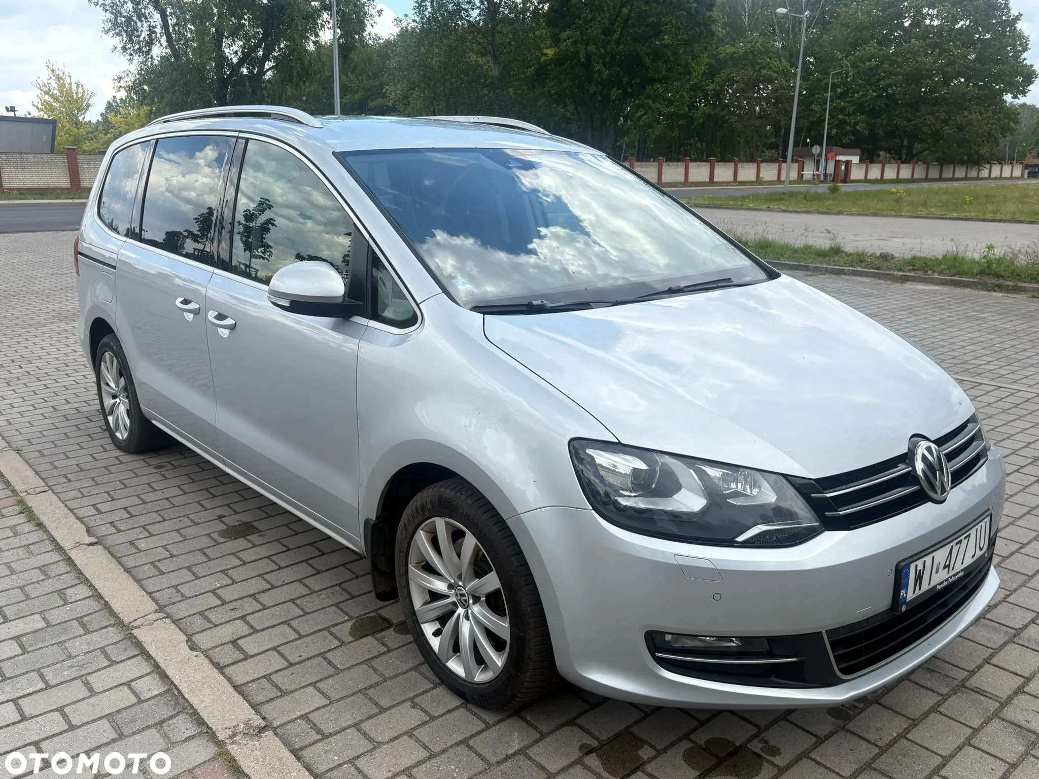Volkswagen Sharan 2.0 TDI 4Mot Highline DSG - 10