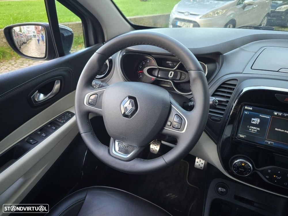 Renault Captur 1.5 dCi Initiale Paris - 19