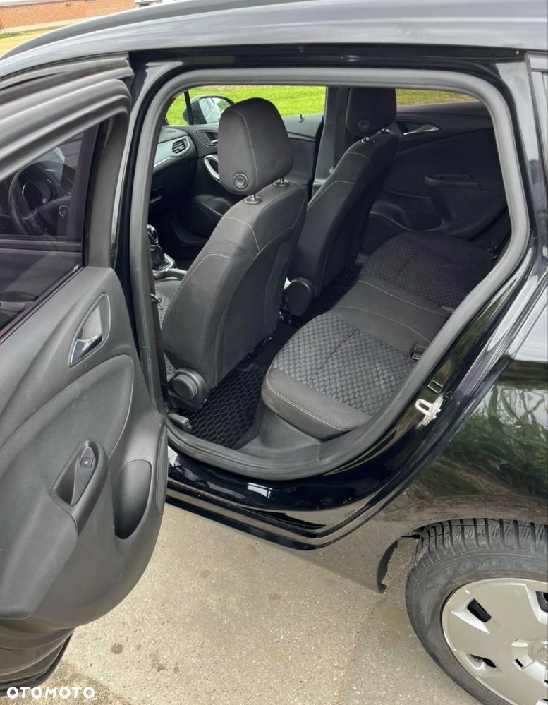 Opel Astra - 4