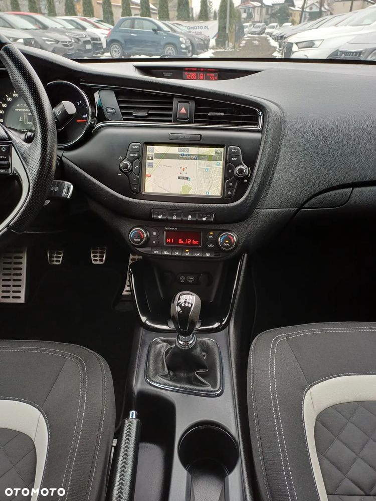 Kia Ceed 1.0 T-GDI ISG GT Line - 19