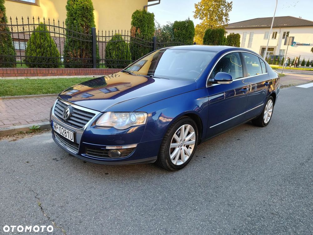 Volkswagen Passat 2.0 TSI Comfortline - 4