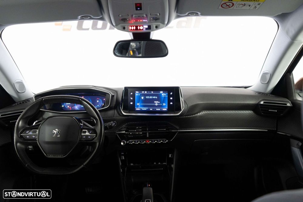 Peugeot 2008 1.2 PureTech Allure EAT8 - 23