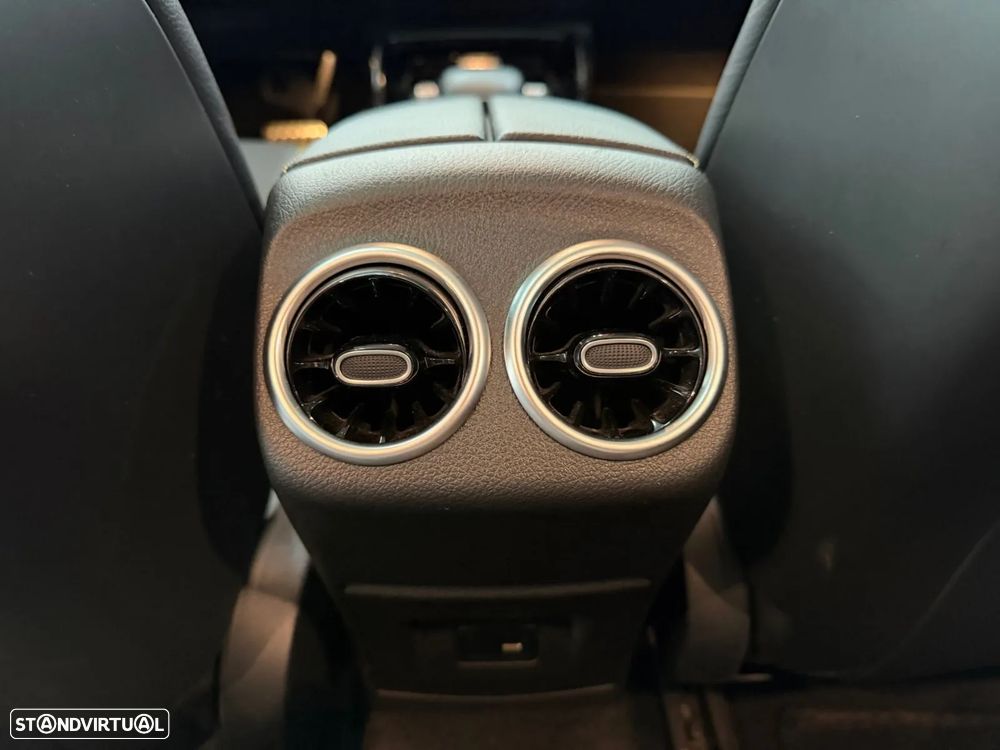 Mercedes-Benz A 45 AMG S 4Matic+ - 38