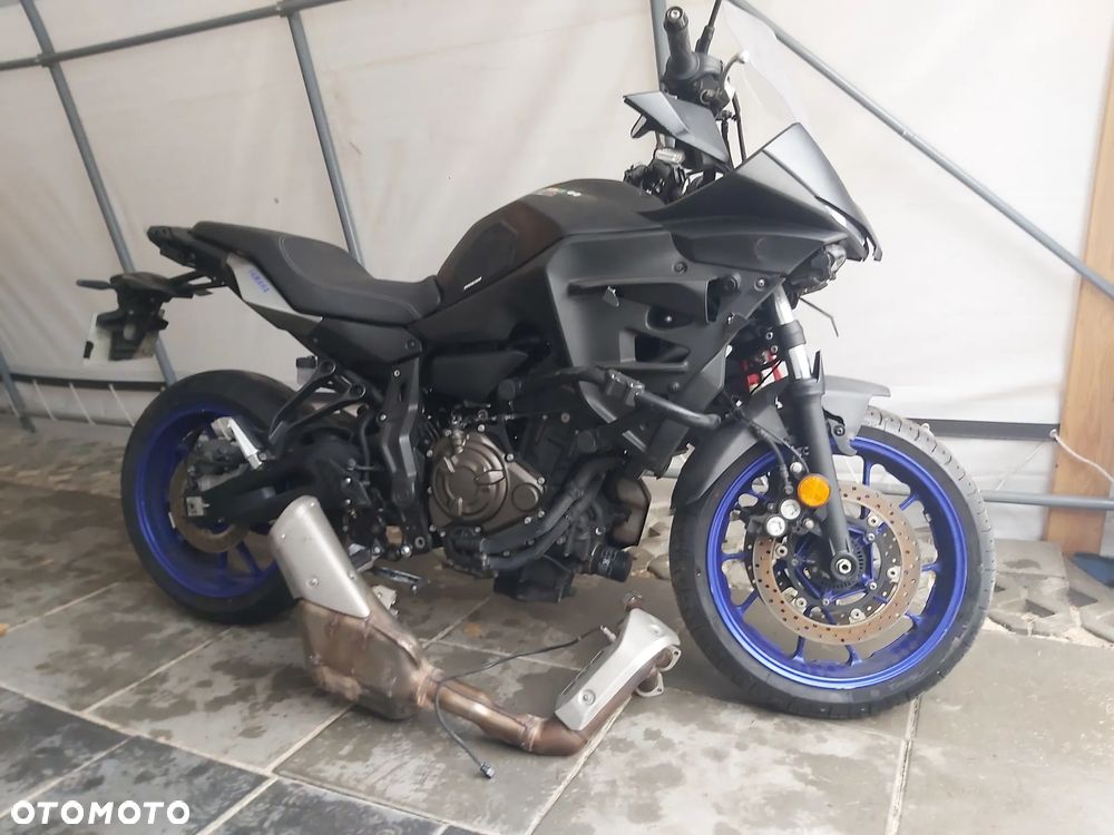 Yamaha MT - 21