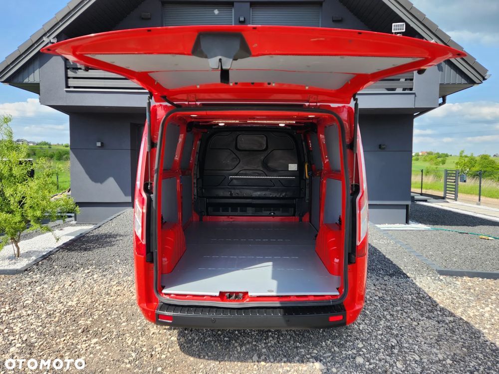 Ford Transit Custom - 14