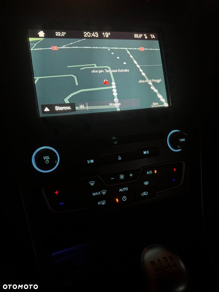 Ford Mondeo 1.5 EcoBoost ST-Line - 14