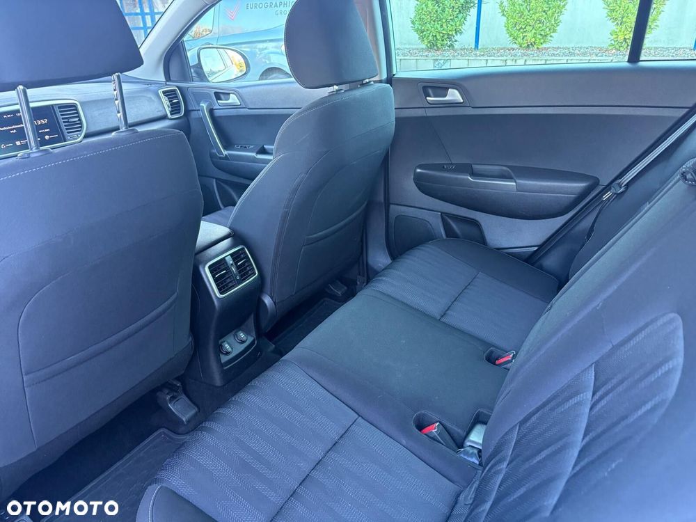 Kia Sportage 1.6 T-GDI M 2WD DCT - 25