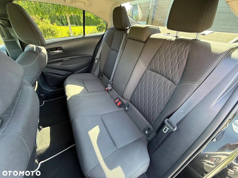 Toyota Corolla 1.8 Hybrid Comfort - 11