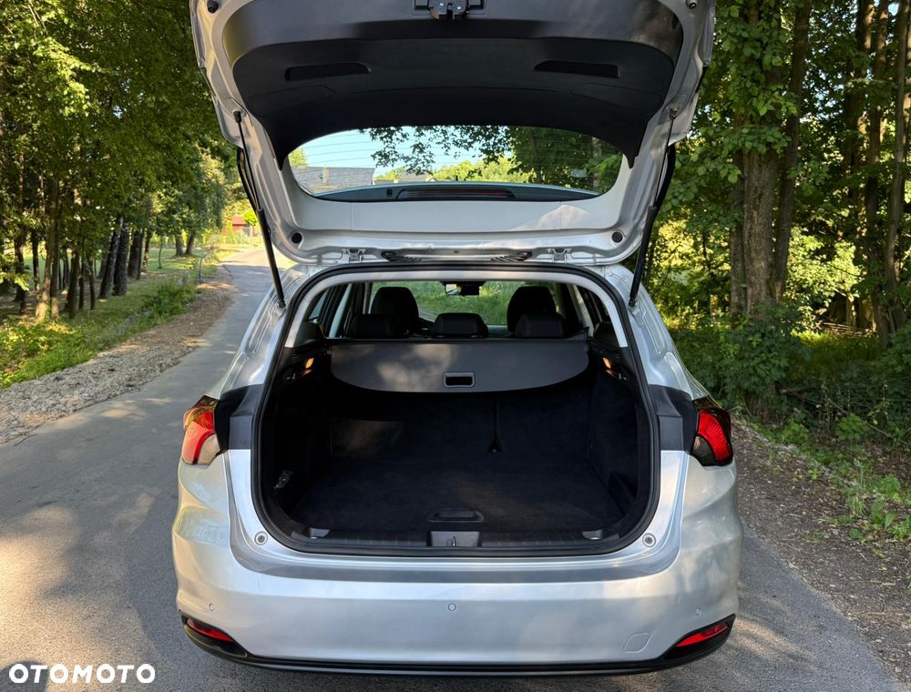 Fiat Tipo 1.0 T3 Garmin - 33