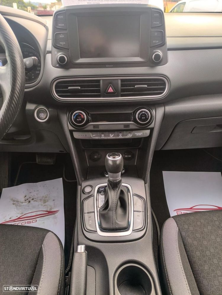 Hyundai Kauai 1.6 CRDi Premium 7DCT - 11