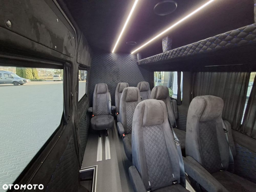Mercedes-Benz Sprinter Long PRO 9G-Tronic 907.235 - 9