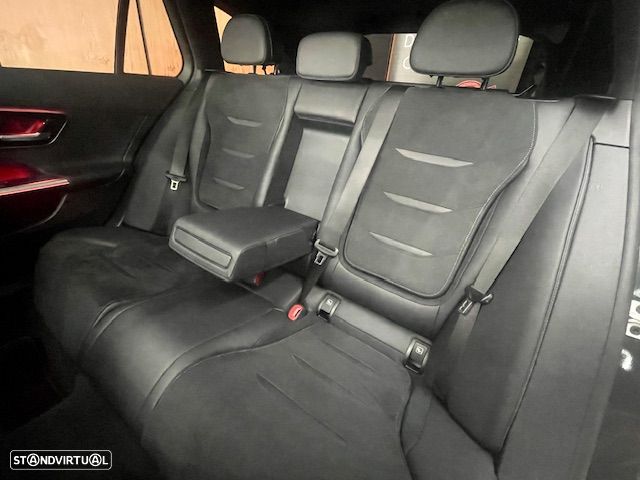 Mercedes-Benz C 63 AMG S E Performance 4Matic - 34