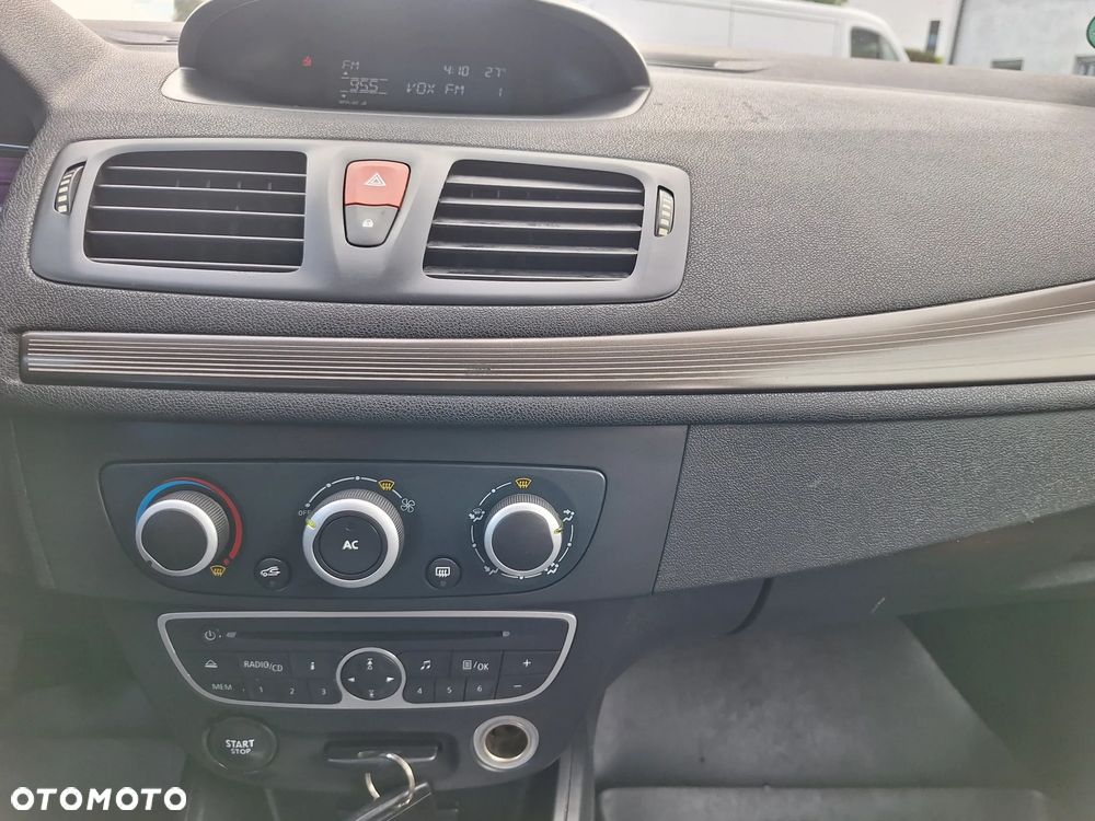 Renault Megane 1.6 16V 100 Expression - 22