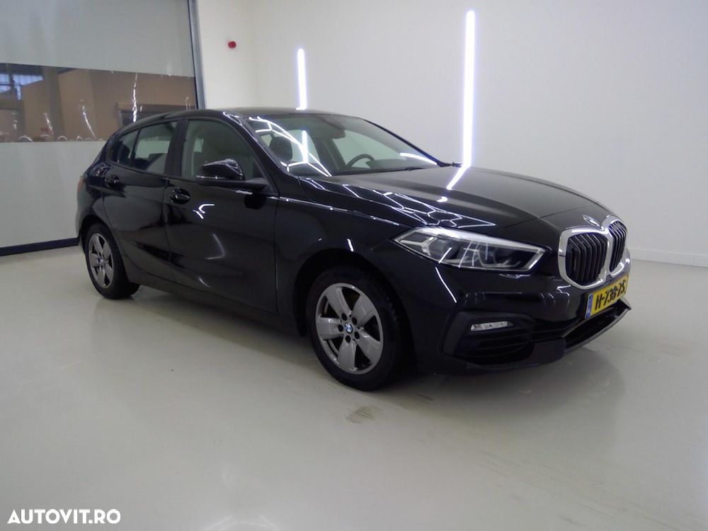 BMW Seria 1 118i Aut. Sport Line - 2