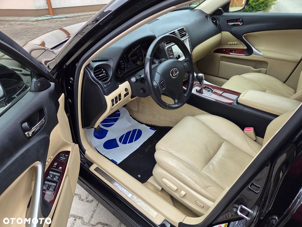 Lexus IS 250 Luxury Line - 13