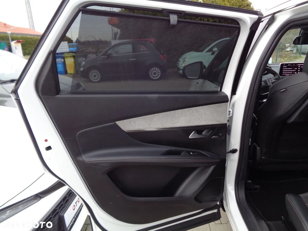 Peugeot 5008 BlueHDi 180 EAT8 GT Pack - 17