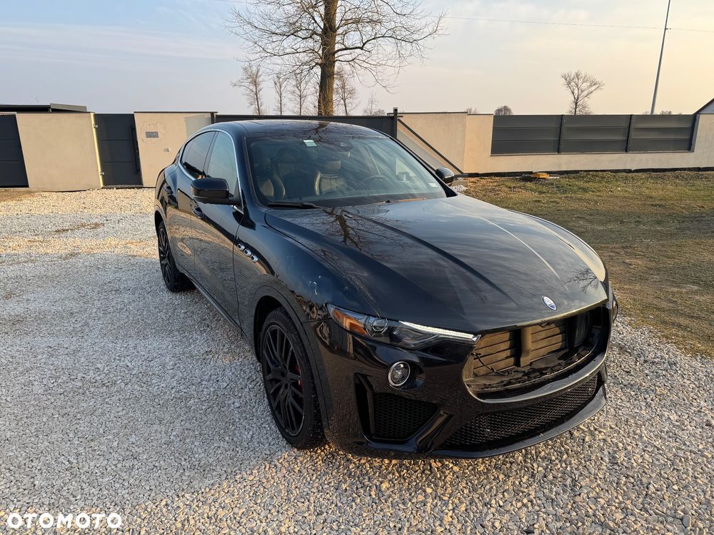 Maserati Levante GTS Q4 - 5