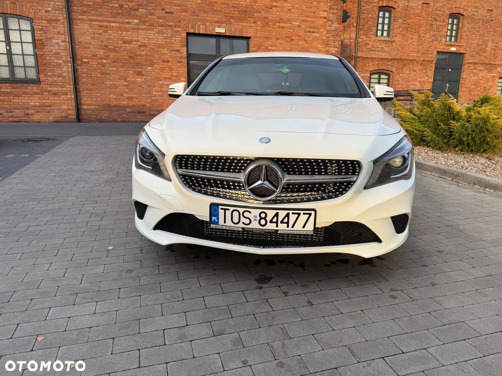 Mercedes-Benz CLA 250 7G-DCT - 3
