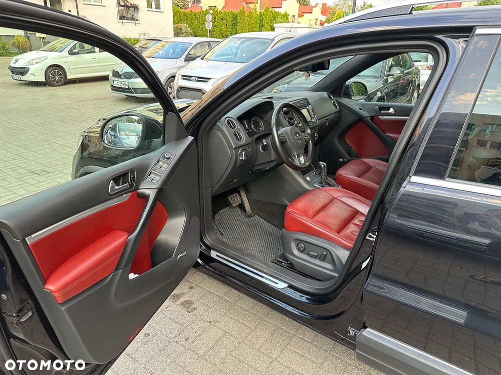 Volkswagen Tiguan 2.0 TDI 4Mot Perfectline R-Style DSG - 14