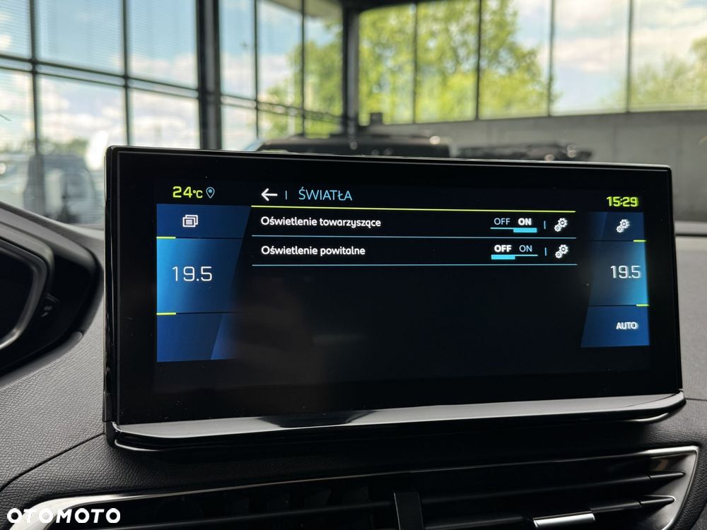Peugeot 3008 1.6 PureTech Hybrid PHEV Allure Pack S&S EAT8 - 35
