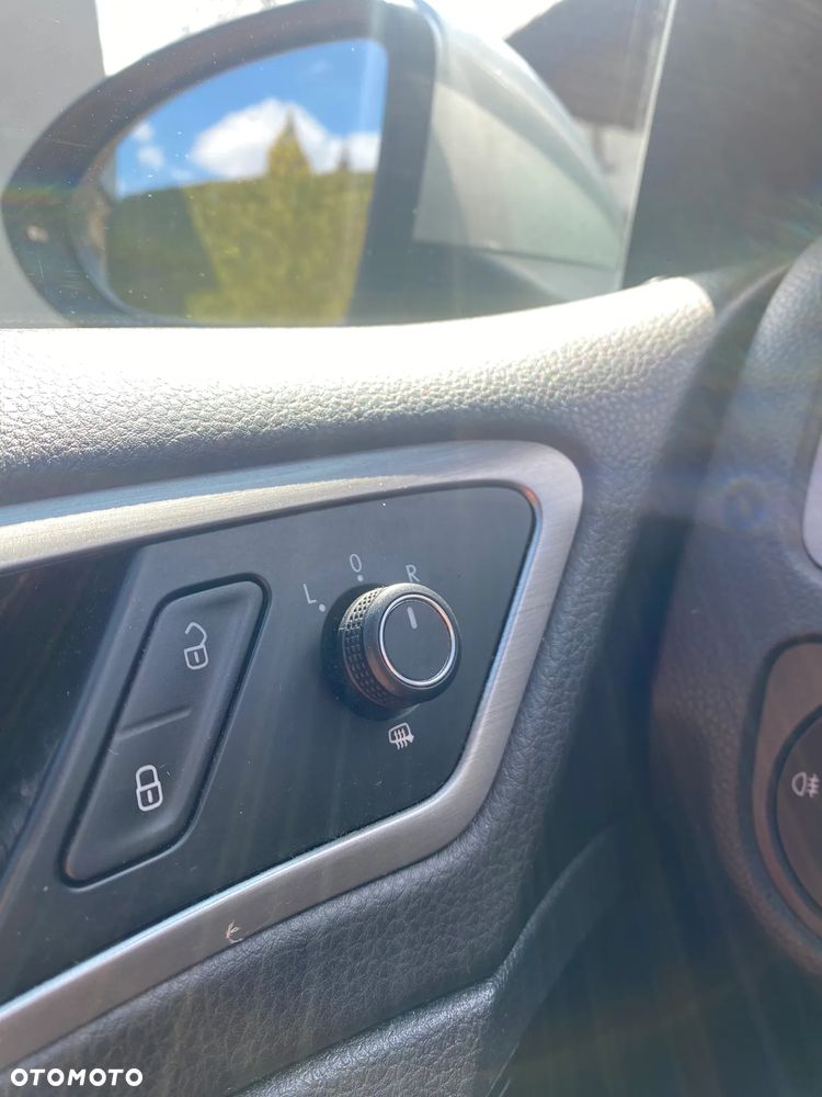 Volkswagen Golf 1.6 TDI BMT Highline DSG - 14