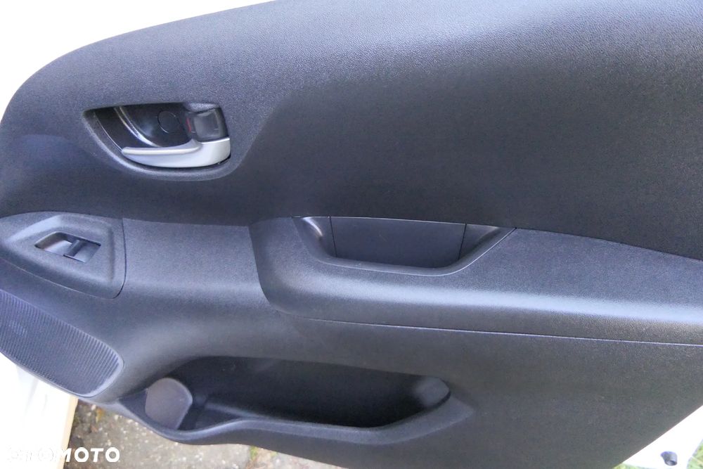 Toyota Aygo 1.0 VVT-i Color Edition - 24