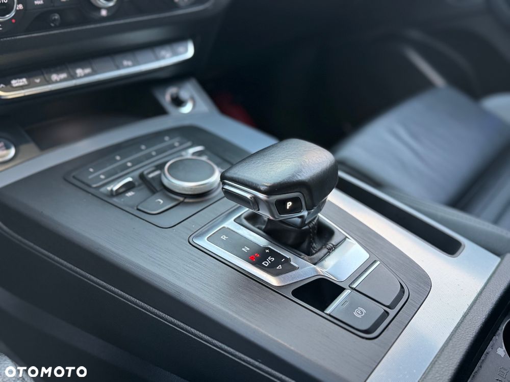 Audi Q5 35 TDI Quattro Sport S tronic - 24