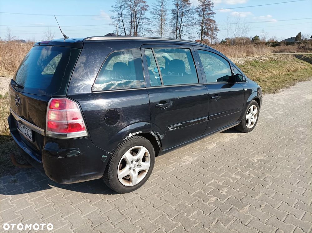 Opel Zafira 1.9 CDTI Enjoy - 21