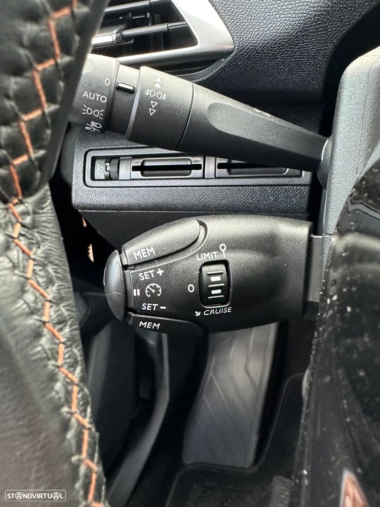 Peugeot 3008 - 12