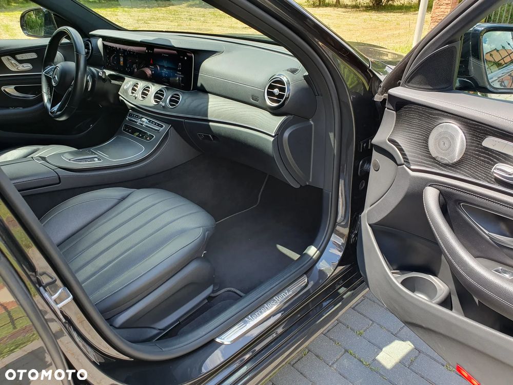 Mercedes-Benz Klasa E 400 d 4Matic 9G-TRONIC AMG Line - 18